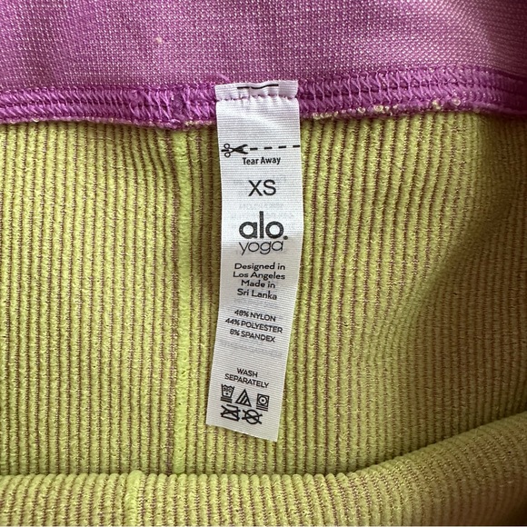 Alo Illusion Seamless High-Waist Leggings Limited Electric Violet/Acid Lime - Picture 9 of 9